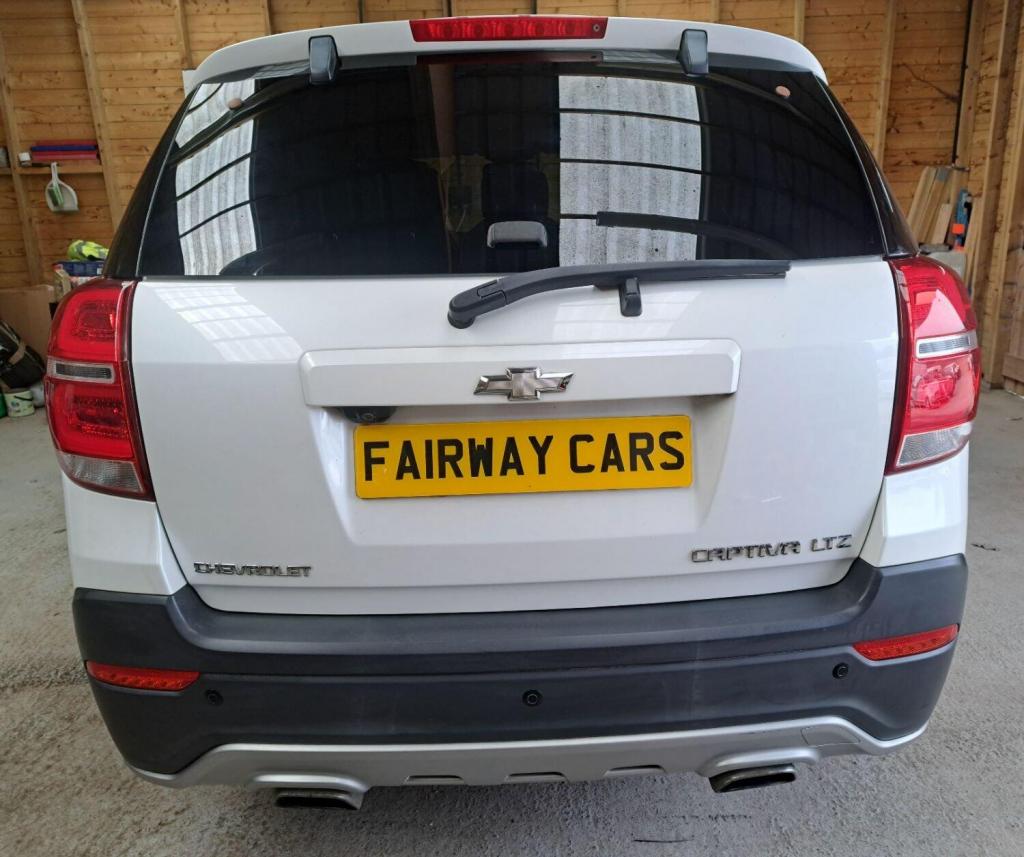 View CHEVROLET CAPTIVA 2.2 VCDi LTZ