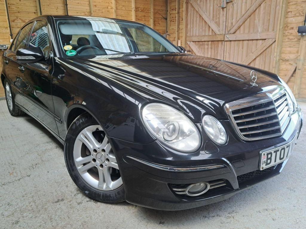 MERCEDES-BENZ E CLASS