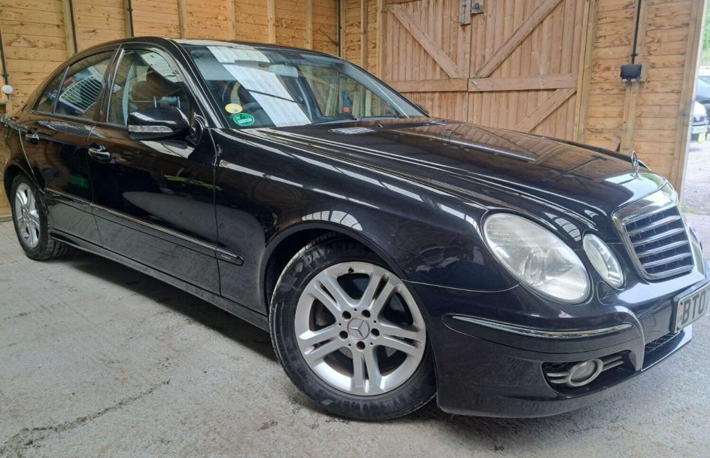 MERCEDES-BENZ E CLASS