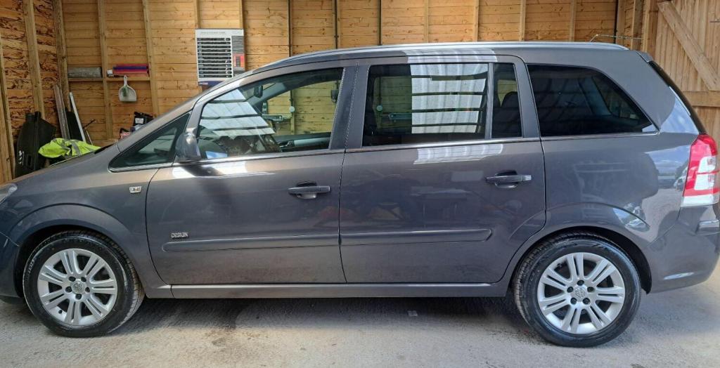 VAUXHALL ZAFIRA