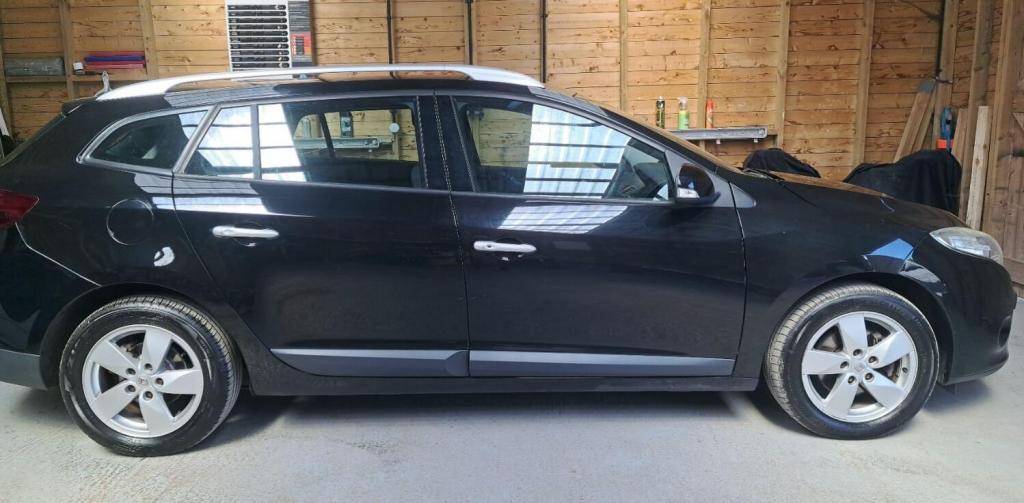 View RENAULT MEGANE 1.5 dCi Dynamique TomTom