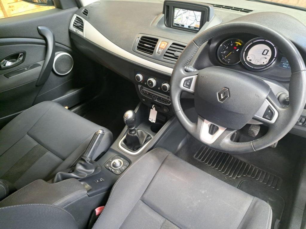 RENAULT MEGANE