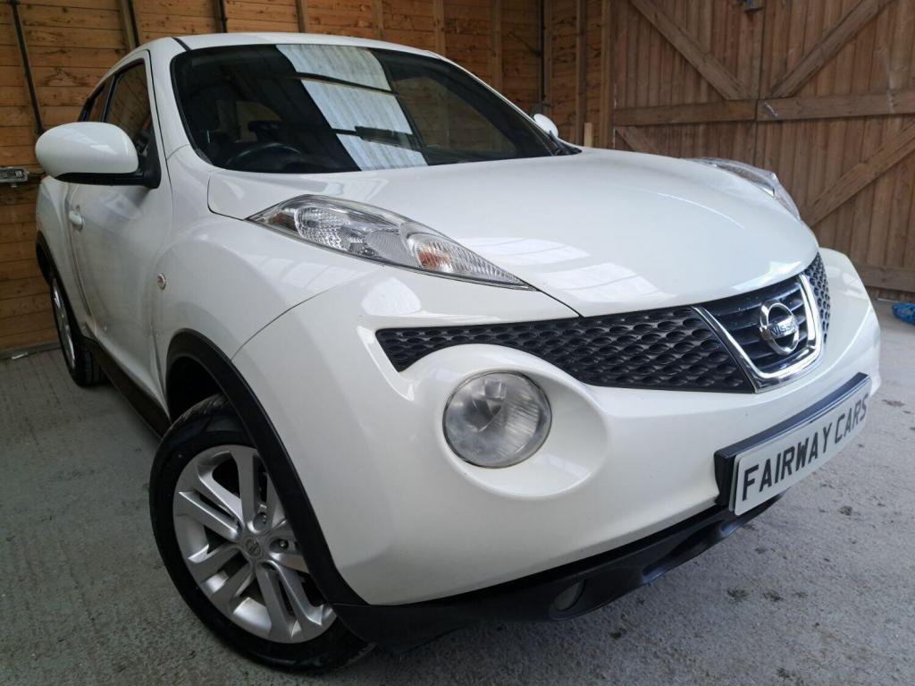 View NISSAN JUKE 1.5 dCi 8v Acenta Premium