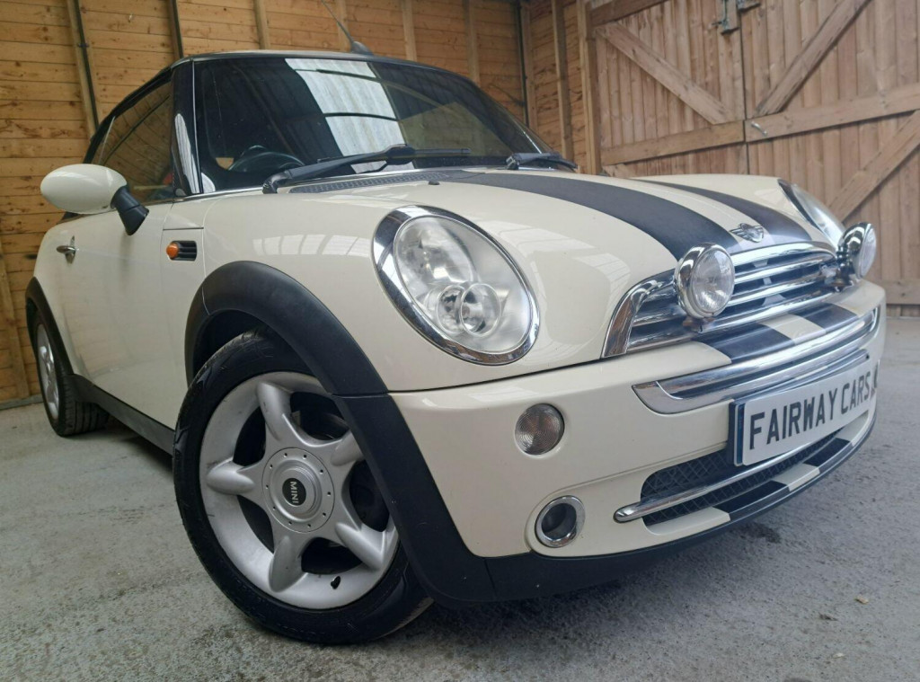 View MINI CONVERTIBLE 1.6 Cooper Convertible
