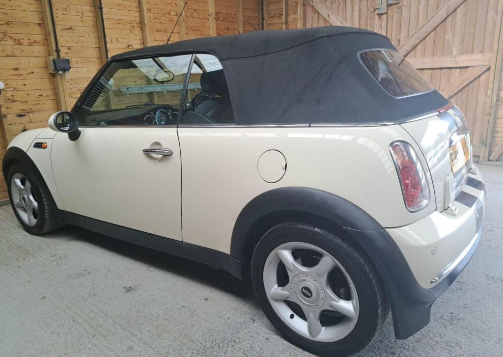 MINI CONVERTIBLE