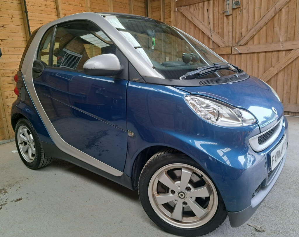 View SMART FORTWO 1.0 Passion