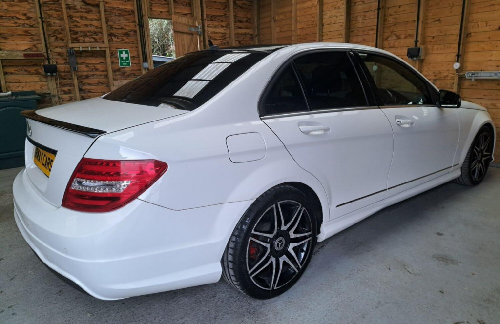 View MERCEDES-BENZ C CLASS 1.6 C180 BlueEfficiency AMG Sport Plus