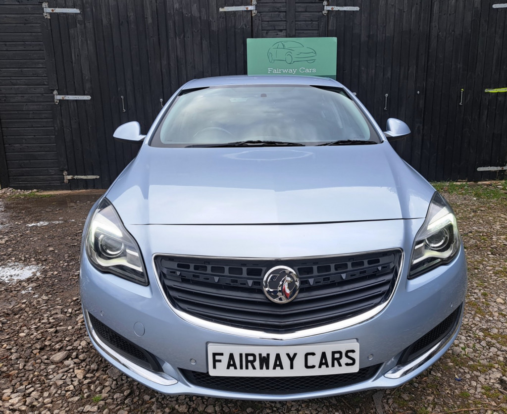 VAUXHALL INSIGNIA