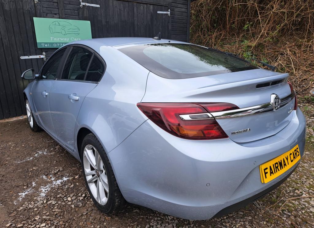 VAUXHALL INSIGNIA