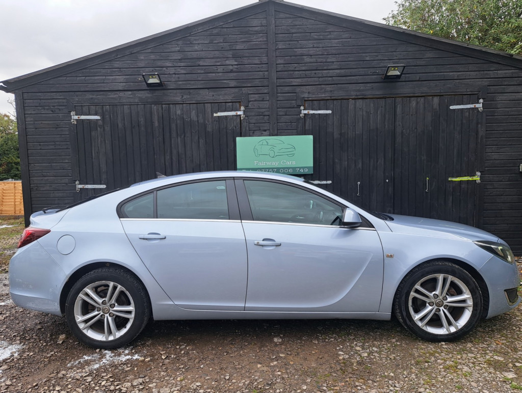 View VAUXHALL INSIGNIA 2.0 CDTi ecoFLEX Design Nav