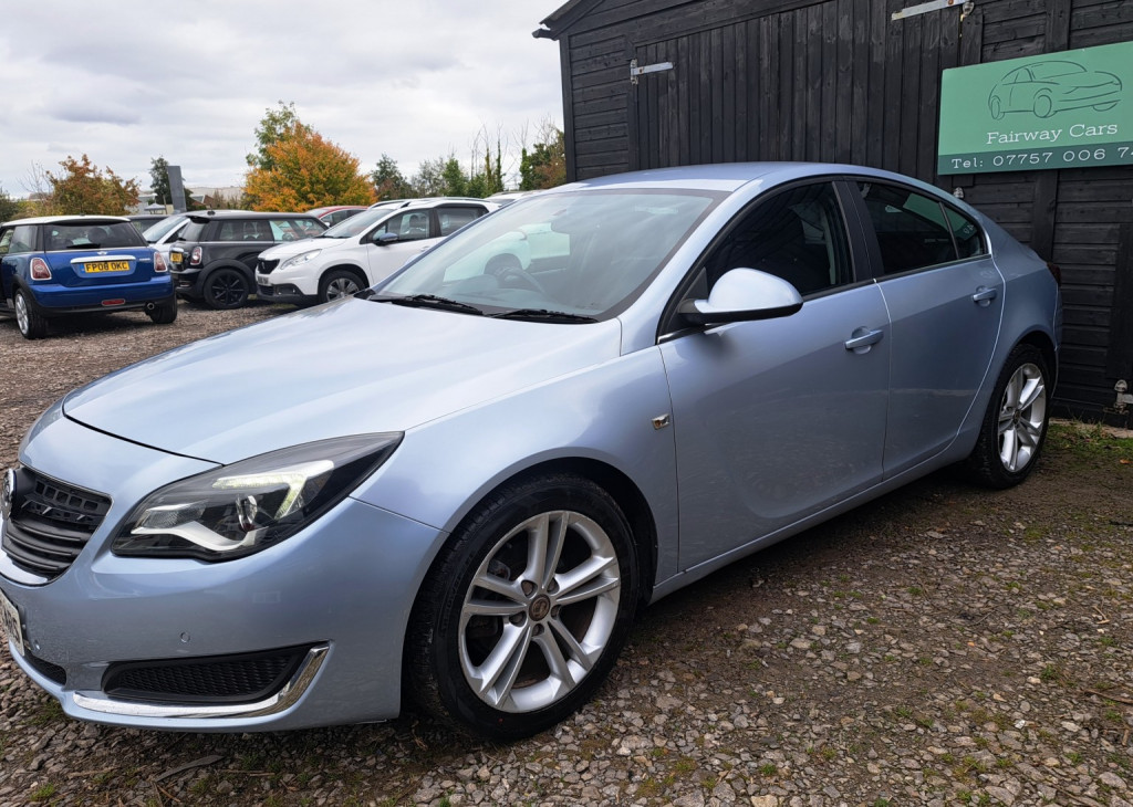VAUXHALL INSIGNIA