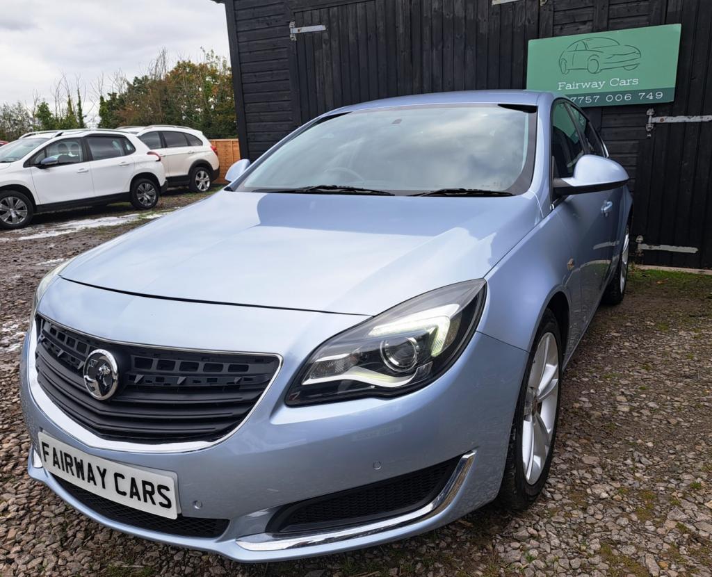 VAUXHALL INSIGNIA