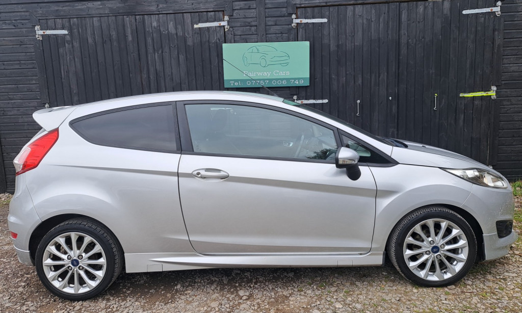 View FORD FIESTA 1.0 T EcoBoost Zetec S
