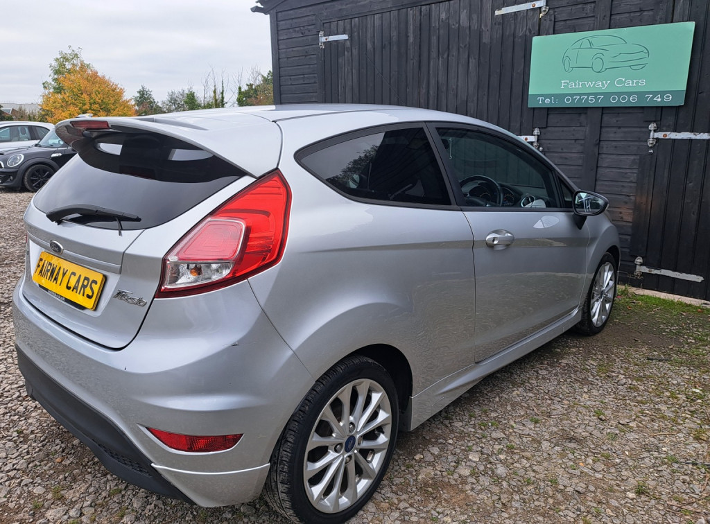 View FORD FIESTA 1.0 T EcoBoost Zetec S