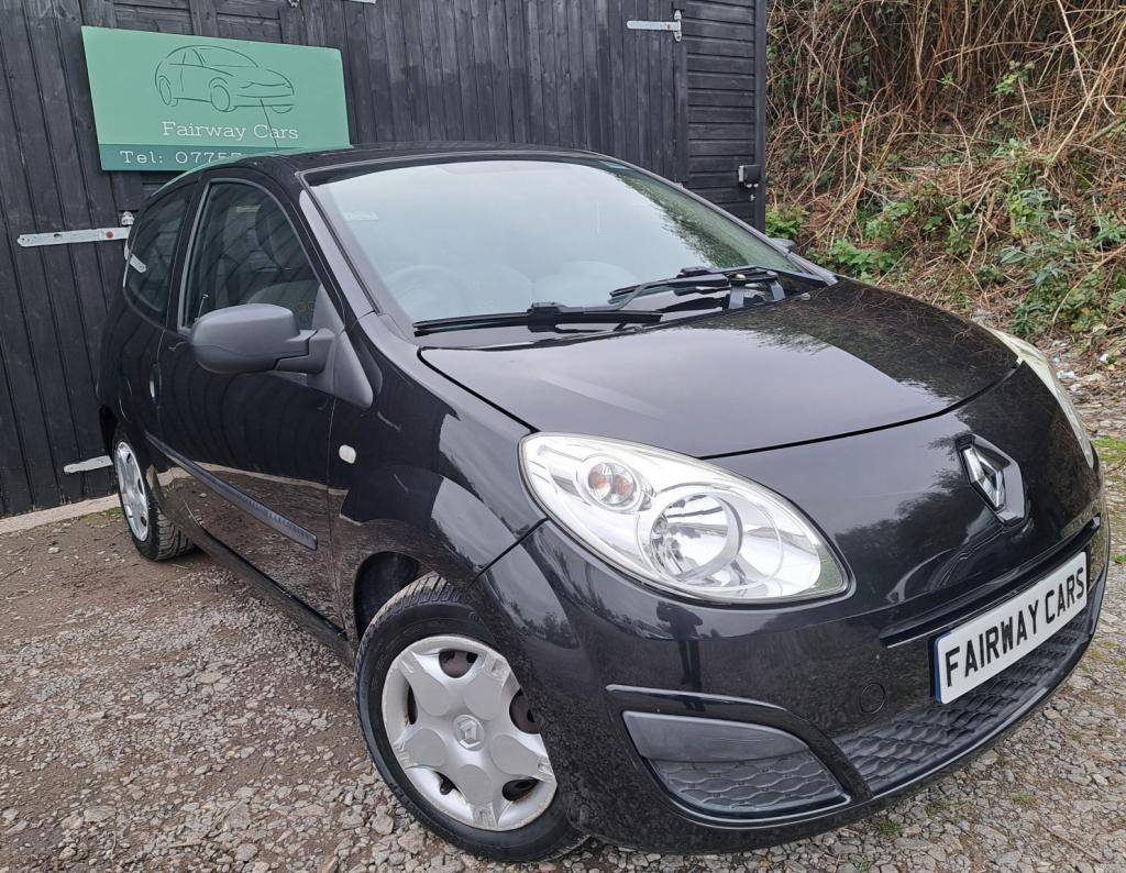 RENAULT TWINGO