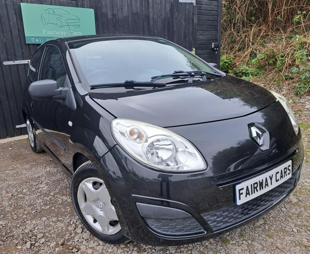 RENAULT TWINGO
