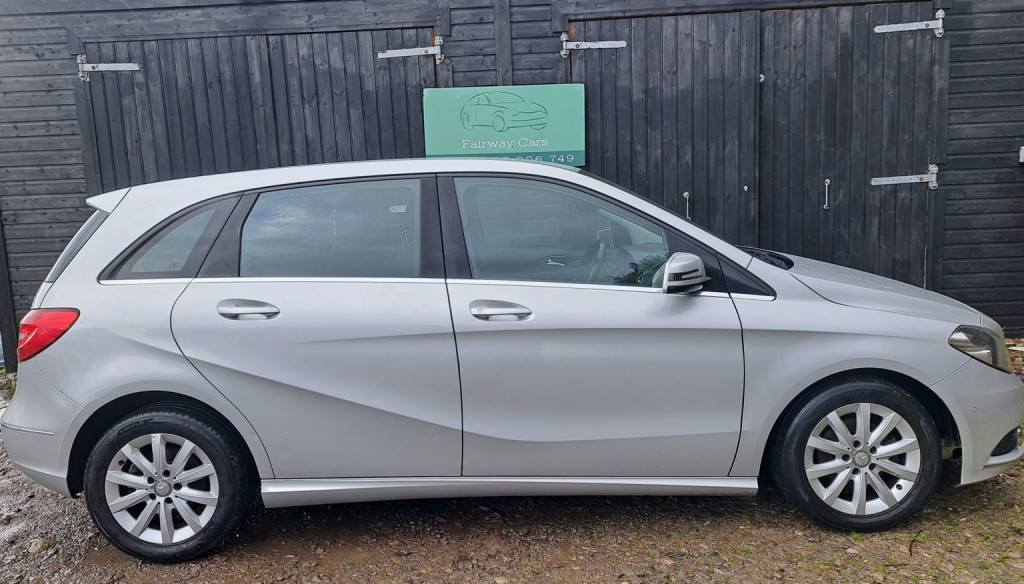 View MERCEDES-BENZ B CLASS 1.8 B180 CDI BlueEfficiency SE