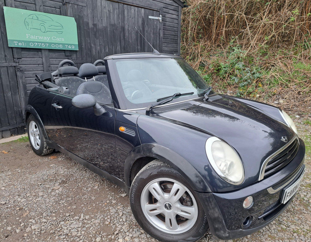 View MINI CONVERTIBLE 1.6 One Convertible