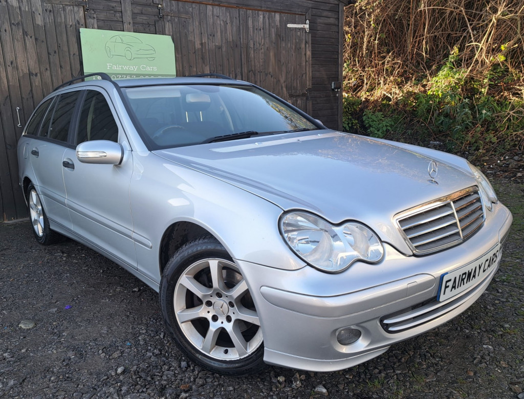 View MERCEDES-BENZ C CLASS 1.8 C180 Kompressor Classic SE