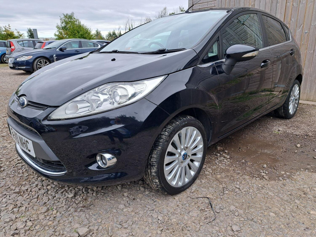 FORD FIESTA