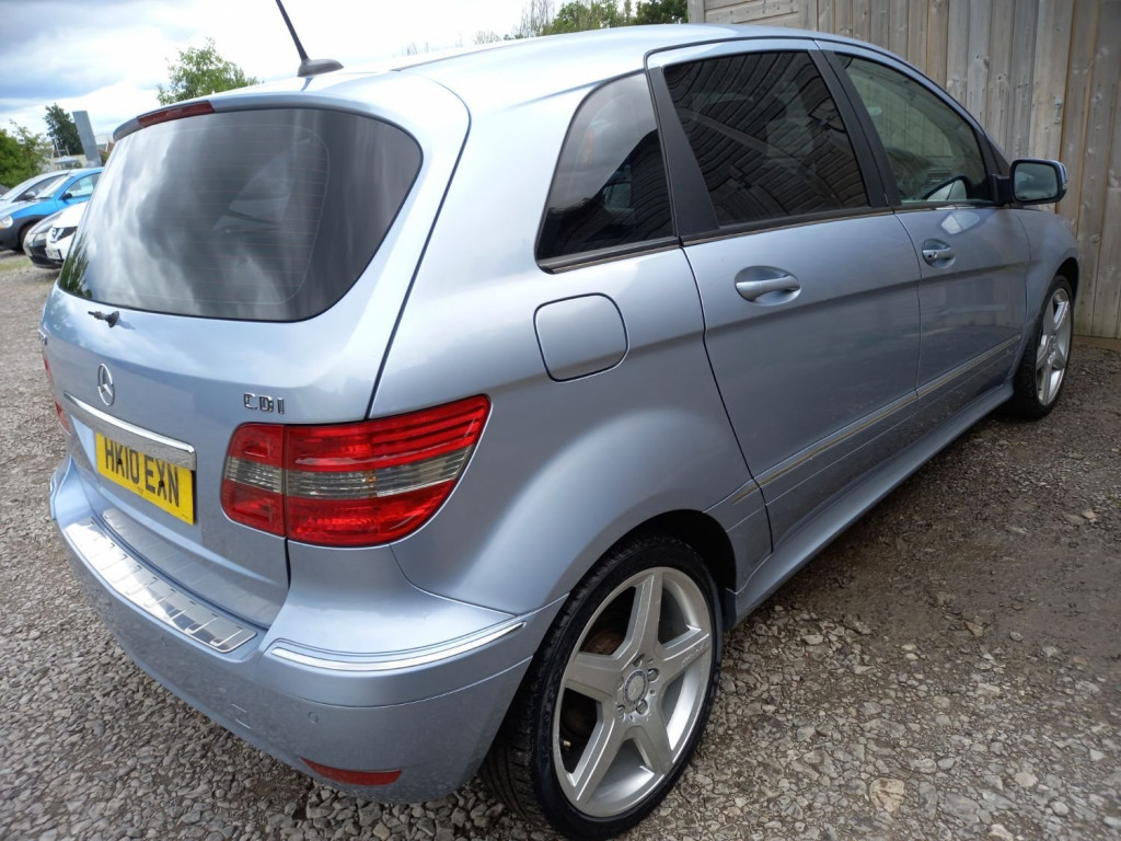 MERCEDES-BENZ B CLASS