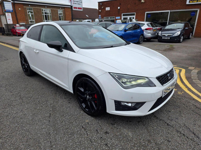 SEAT LEON
