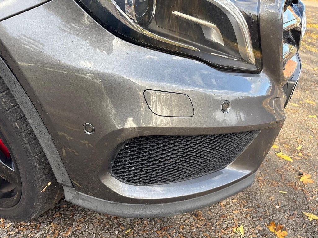 MERCEDES-BENZ GLA CLASS