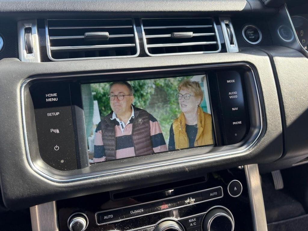 LAND ROVER RANGE ROVER