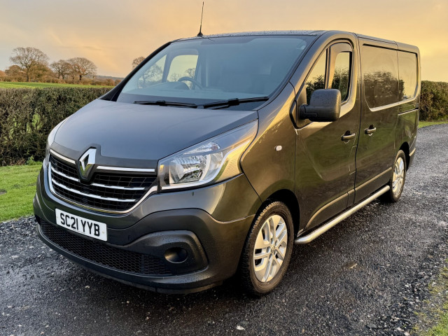 RENAULT TRAFIC 2.0 SL28 ENERGY dCi 120 Business+ MY19
