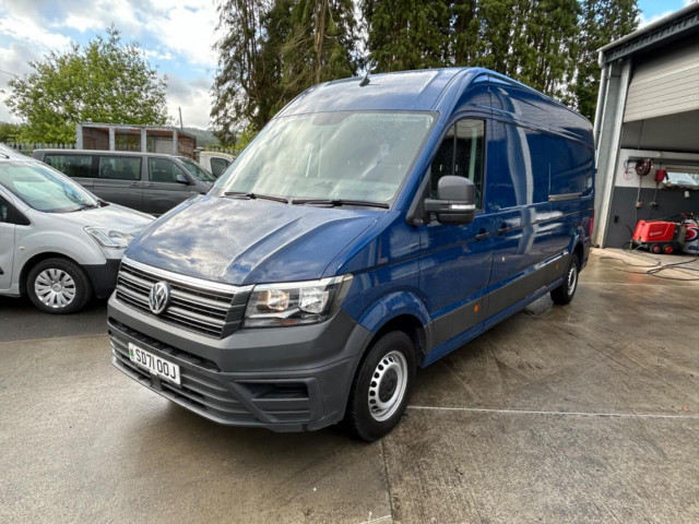 VOLKSWAGEN CRAFTER