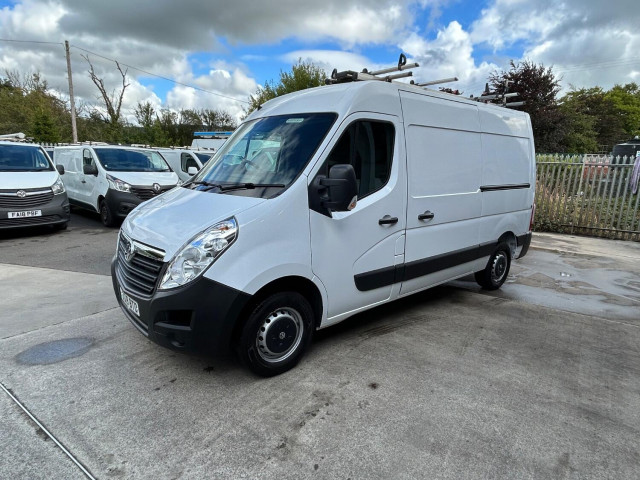 VAUXHALL MOVANO