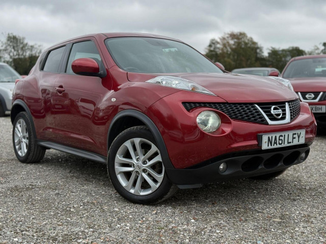 NISSAN JUKE 1.6 Acenta Premium Euro 5 5dr
