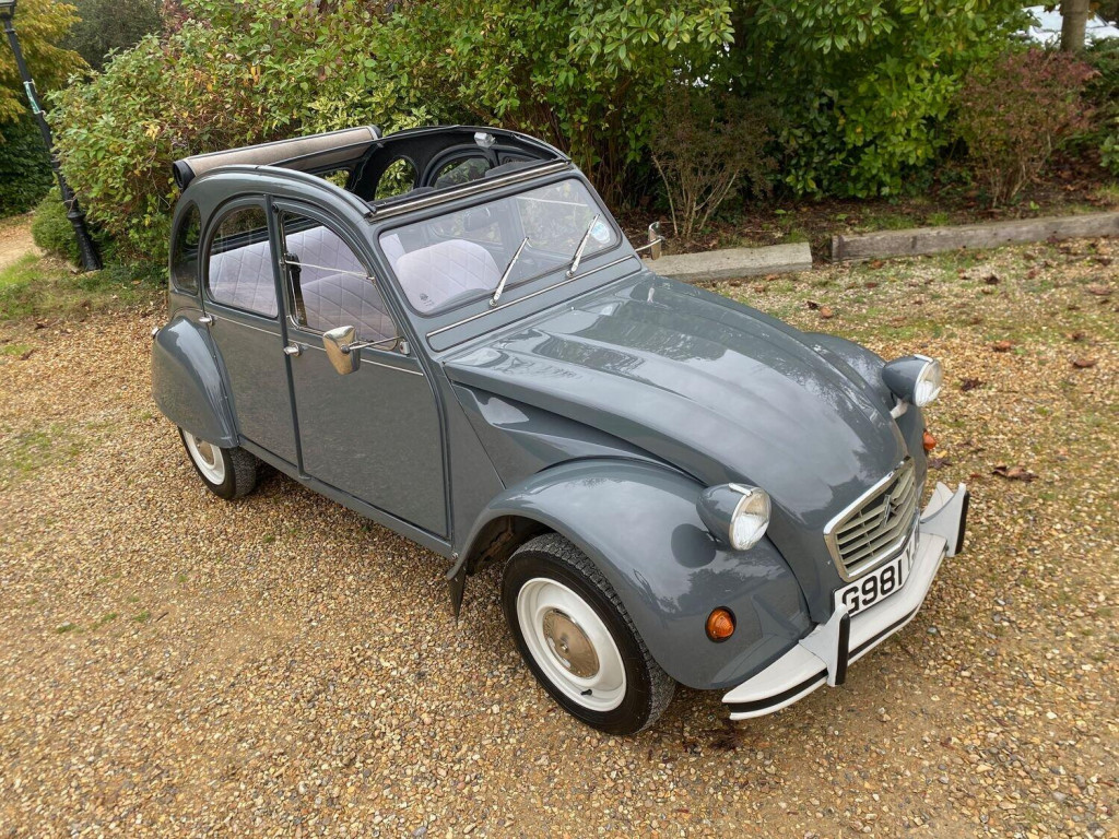 View CITROEN 2 CV 0.6  SPECIAL