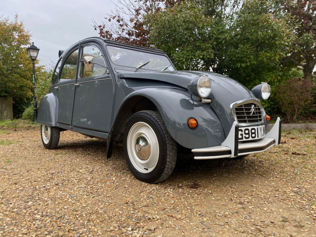 View CITROEN 2 CV 0.6  SPECIAL