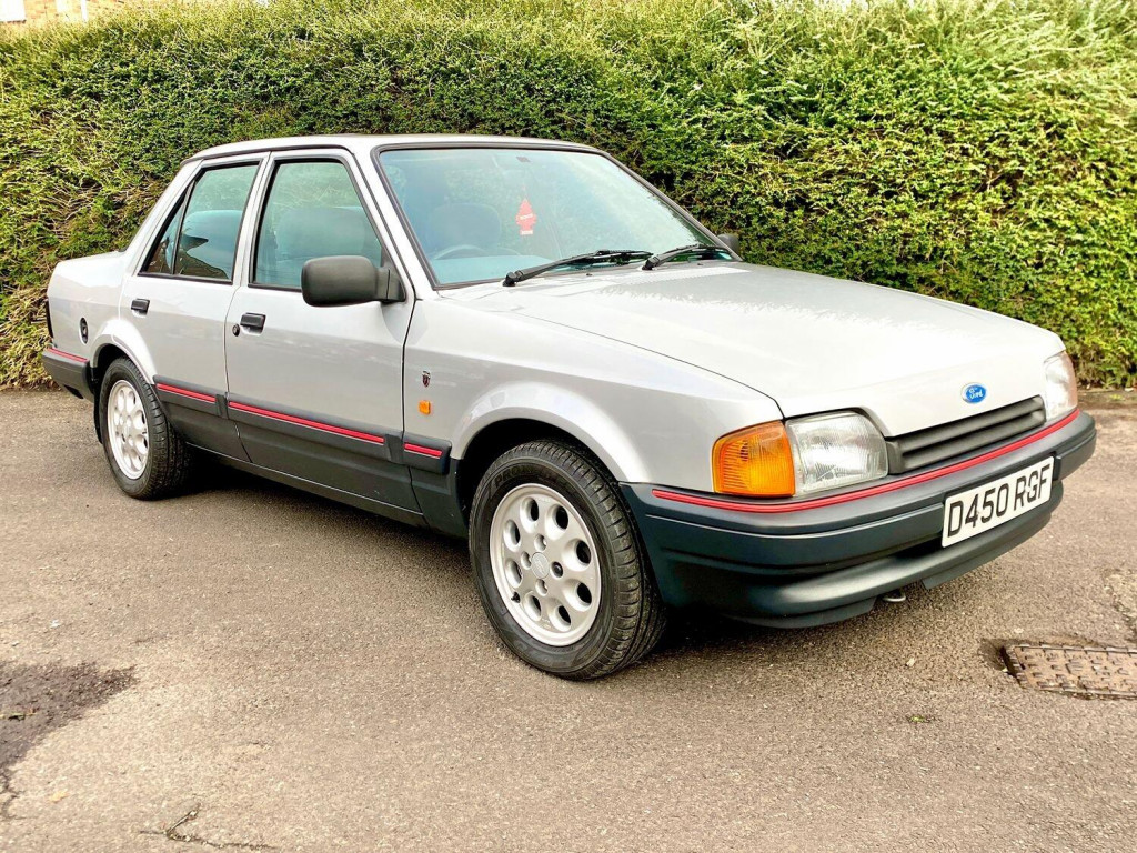 View FORD ORION 1.6i Ghia  