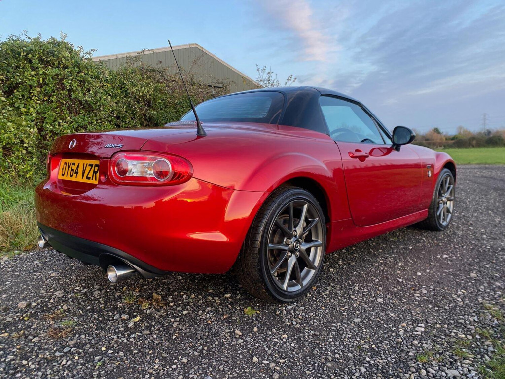 MAZDA MX-5