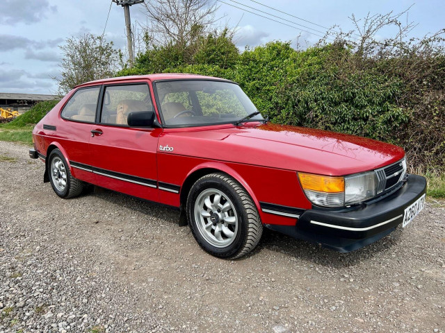 SAAB 900 2.0 8V TURBO 'FLATNOSE'