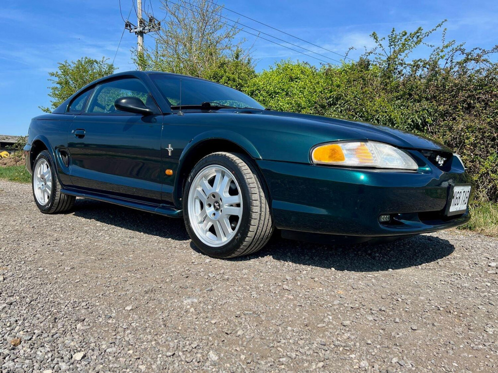 View FORD MUSTANG SN95 3.8 V6 AUTO 