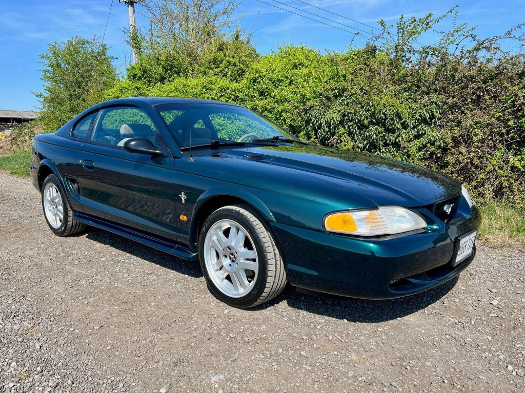 View FORD MUSTANG SN95 3.8 V6 AUTO 