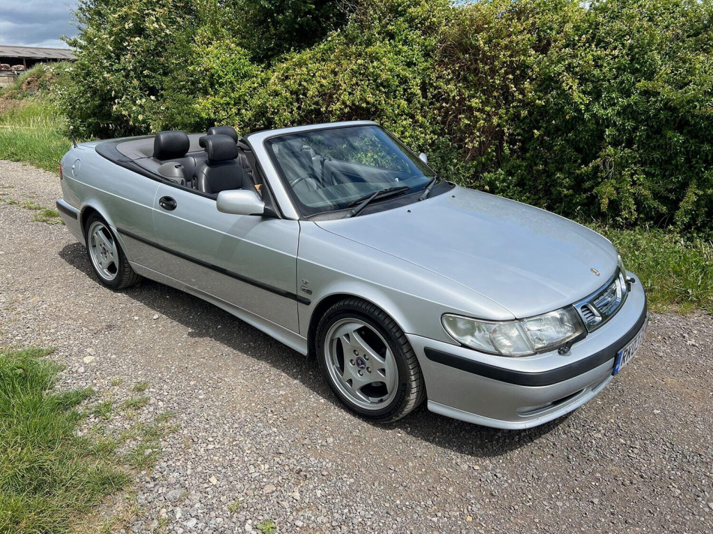 View SAAB 9-3 2.0 TURBO SE CONVERTIBLE