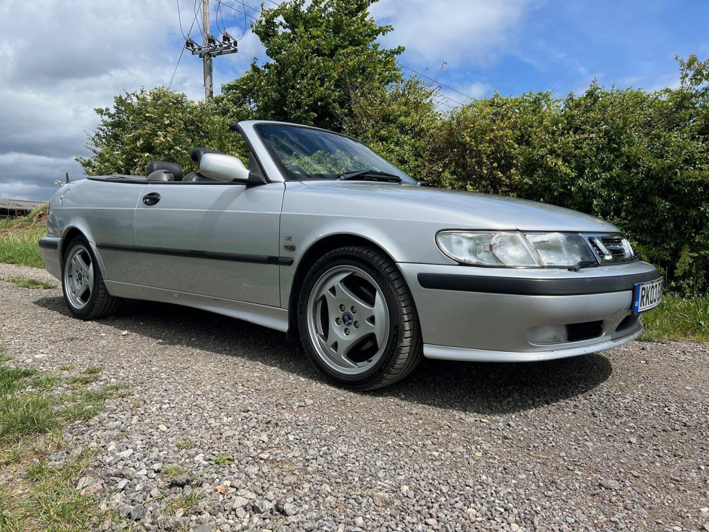 View SAAB 9-3 2.0 TURBO SE CONVERTIBLE