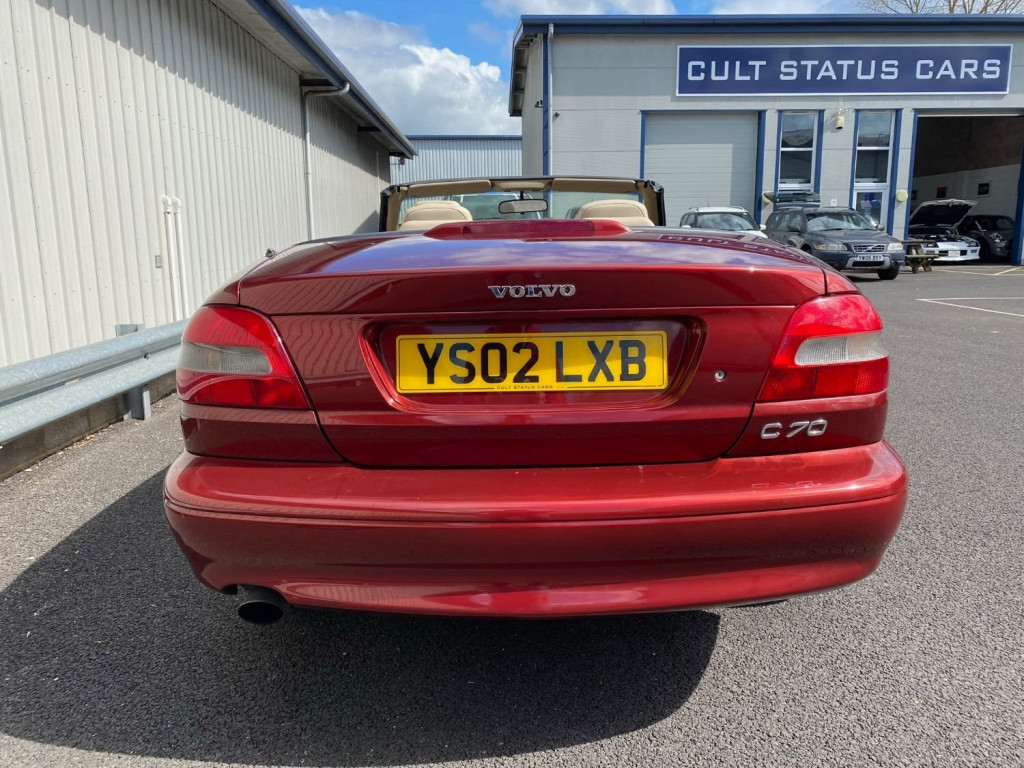 VOLVO C70