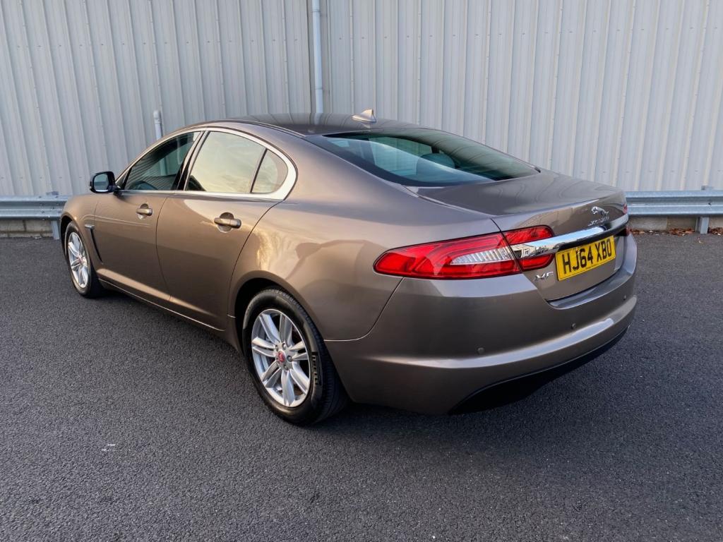 JAGUAR XF