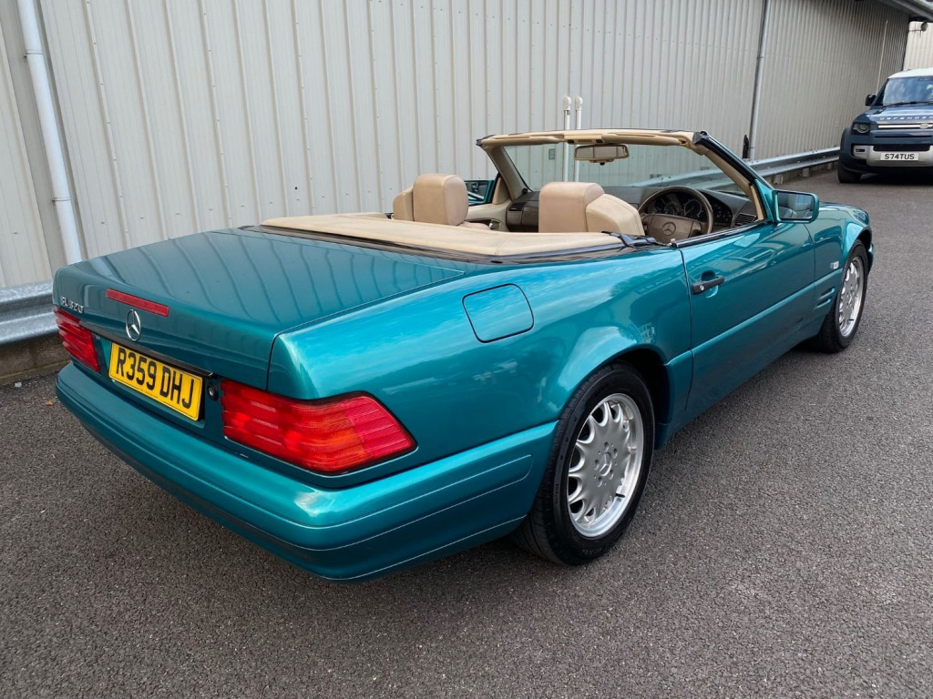 MERCEDES-BENZ SL
