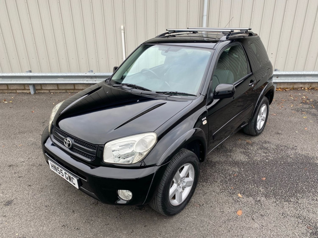 TOYOTA RAV4