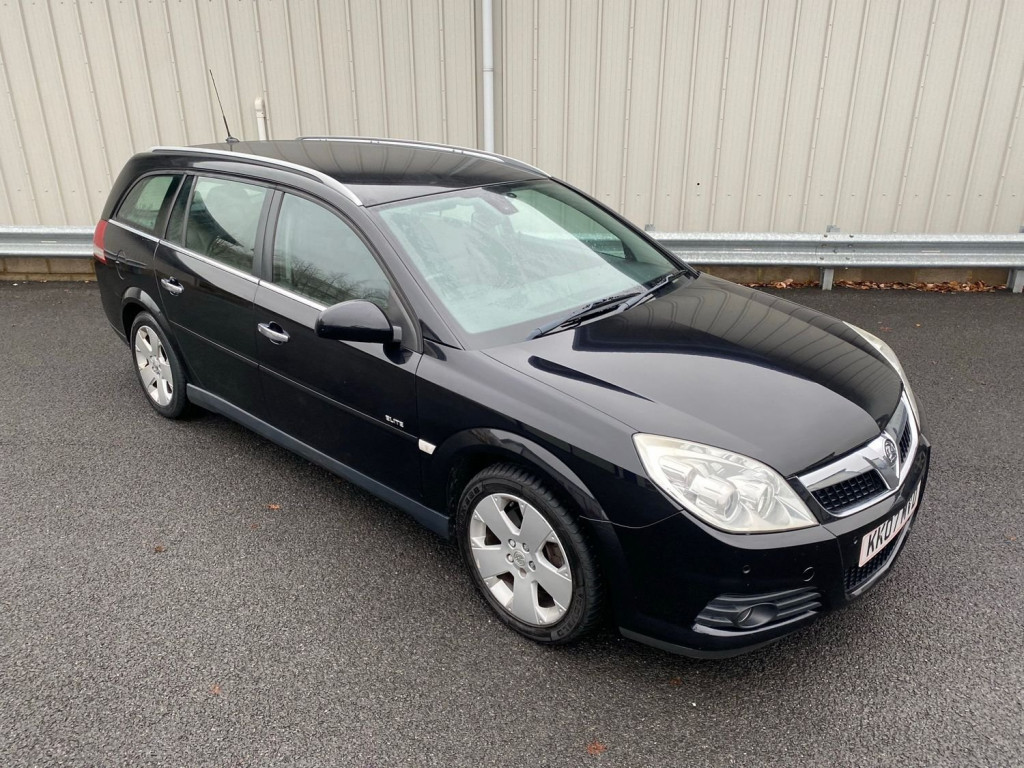 View VAUXHALL VECTRA ESTATE ELITE 3.0 V6 CDTI DIESEL