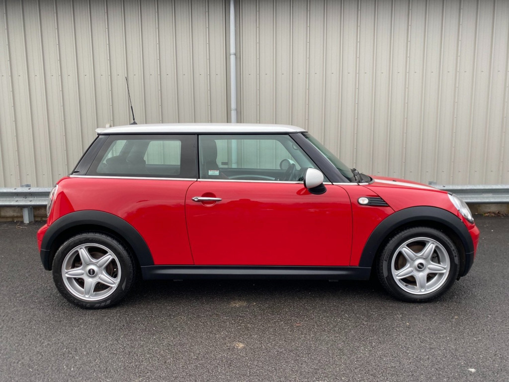 MINI HATCH COOPER