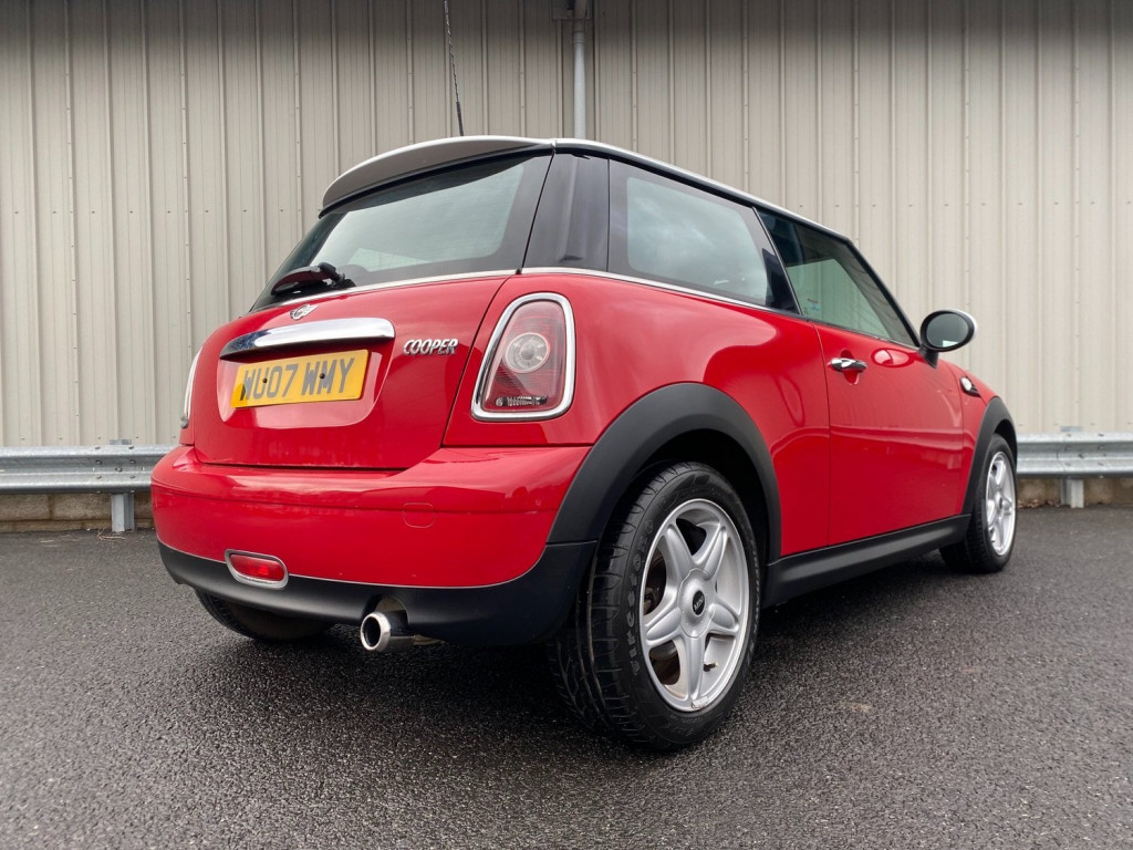 MINI HATCH COOPER