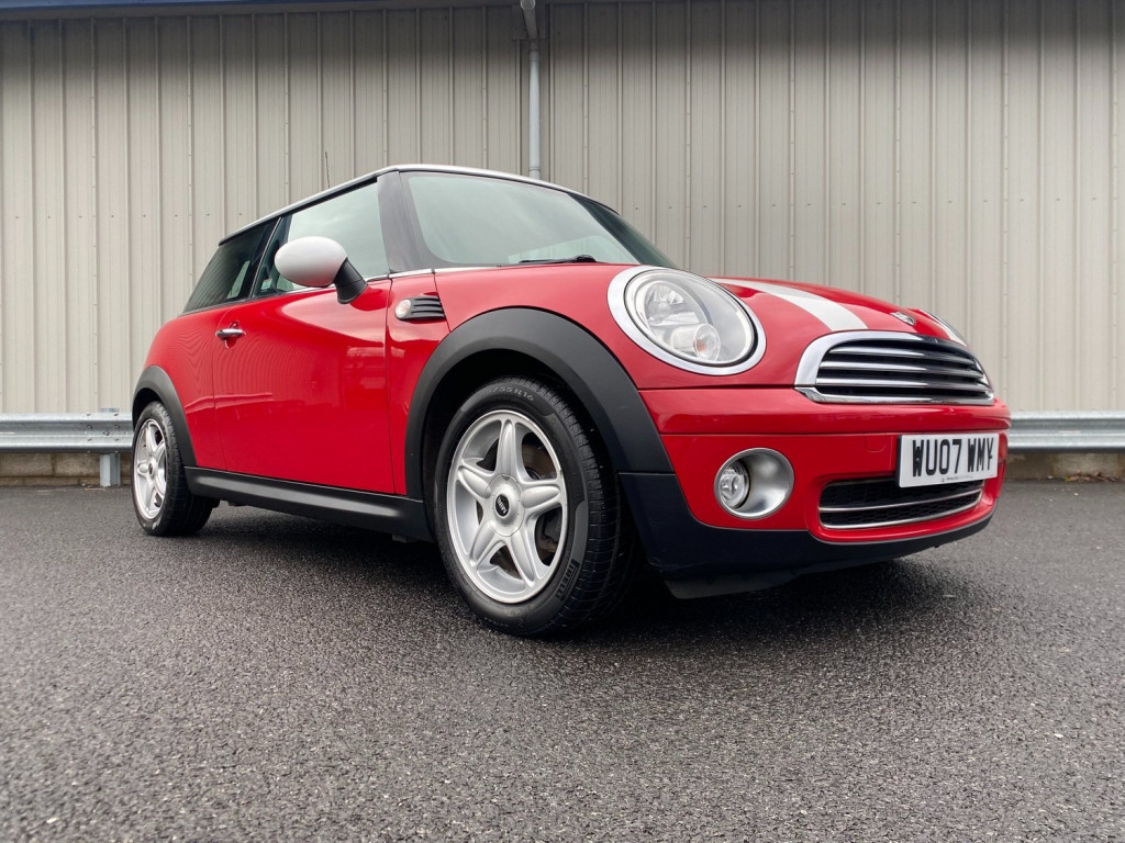 View MINI HATCH COOPER 1.6 PETROL MANUAL