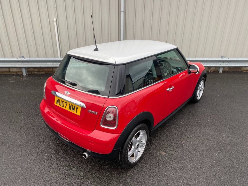 MINI HATCH COOPER